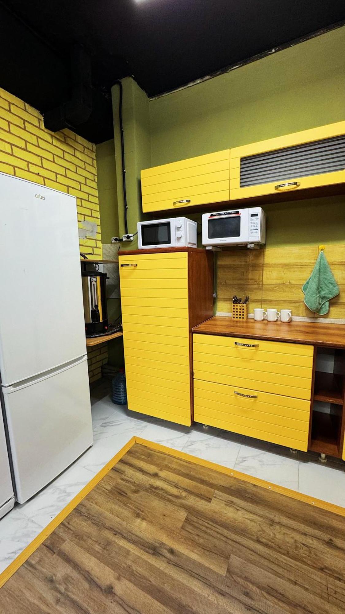 Hostel Kochevnik Capsule Hotel Almaty Luaran gambar