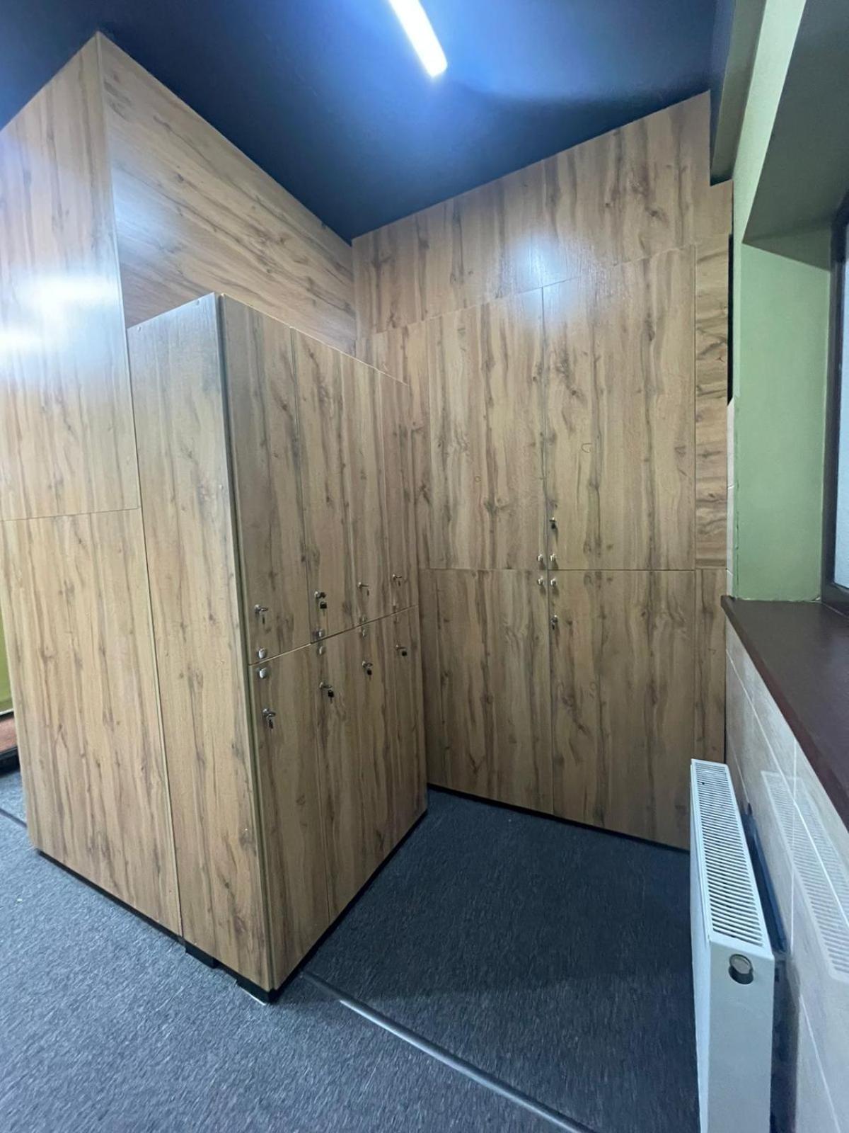 Hostel Kochevnik Capsule Hotel Almaty Luaran gambar