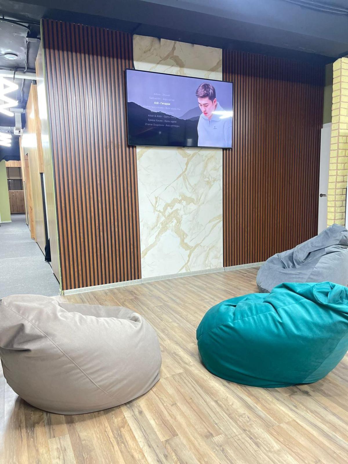 Hostel Kochevnik Capsule Hotel Almaty Luaran gambar