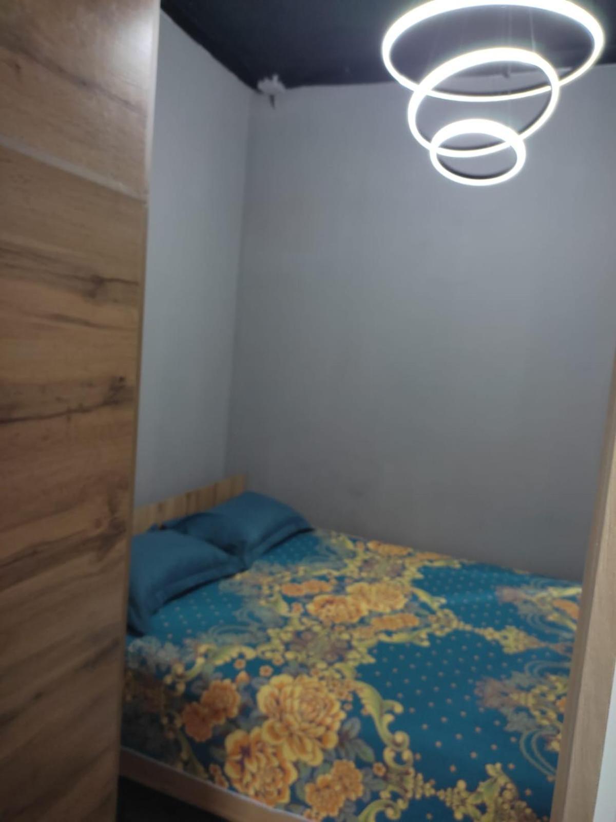 Hostel Kochevnik Capsule Hotel Almaty Luaran gambar